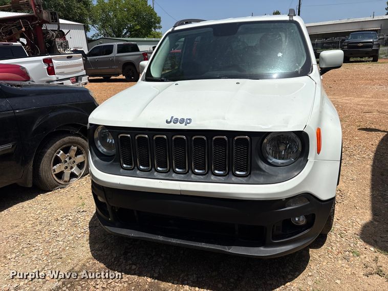 2017 Jeep Renegade SUV - photo 2
