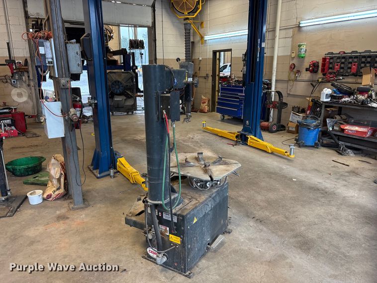 Cemb SM915ATI Tire Machine - photo 5