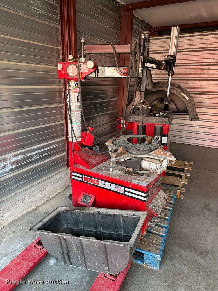 Coats RC-55 Tire Changer - photo 3