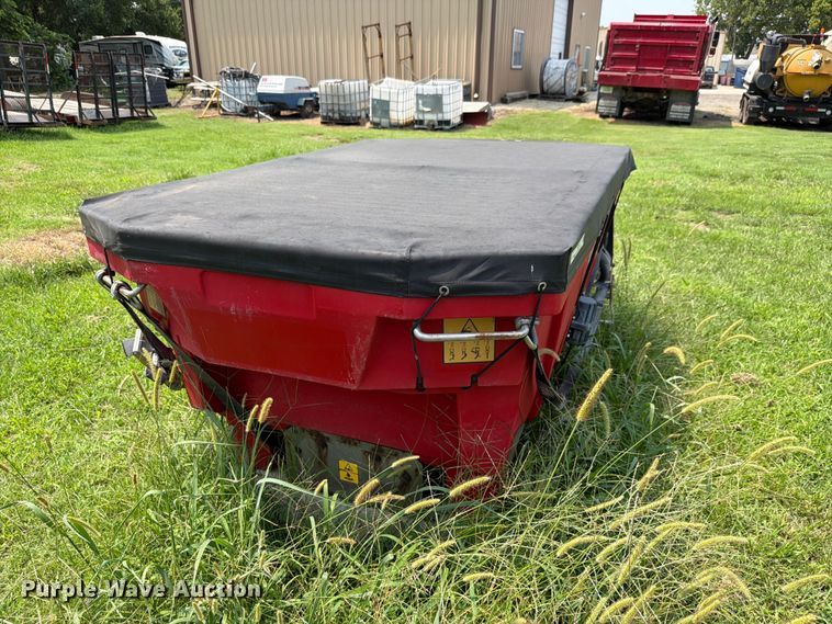Boss VBX 6500 Spreader - photo 2