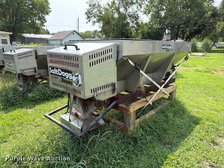 Buyers Salt Dogg Spreader - photo 4