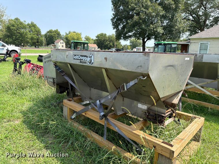 Buyers Salt Dogg Spreader - photo 3
