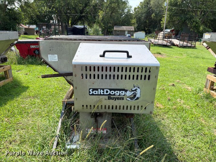 Buyers Salt Dogg Spreader - photo 5