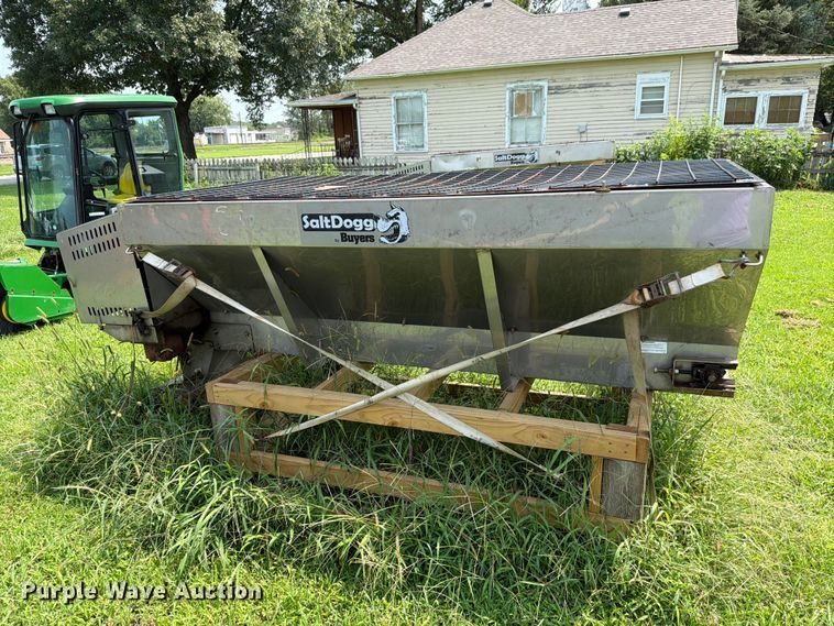 Buyers Salt Dogg Spreader - photo 4