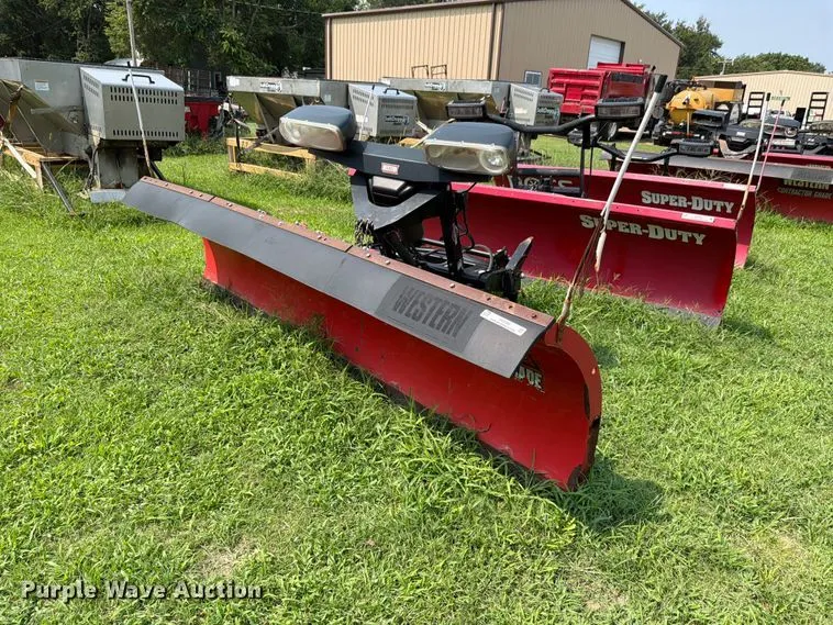 Western Pro Plus 9' W Snow Plow