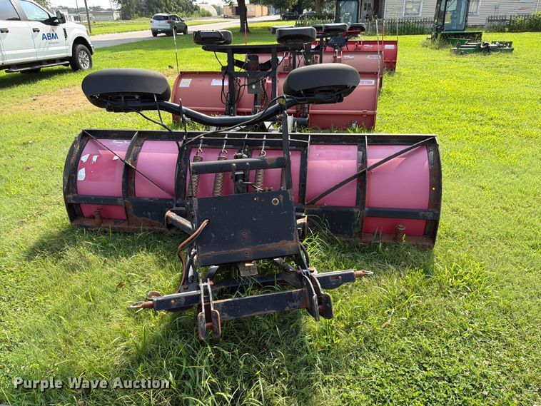Boss 8' W Snow Plow - photo 5