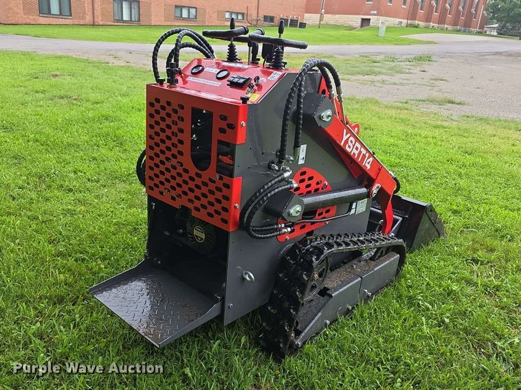 2026 AGT YSRT14 Compact Utility Loader - photo 5