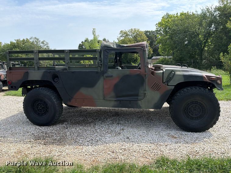 1998 AM General M1123  SUV - photo 4