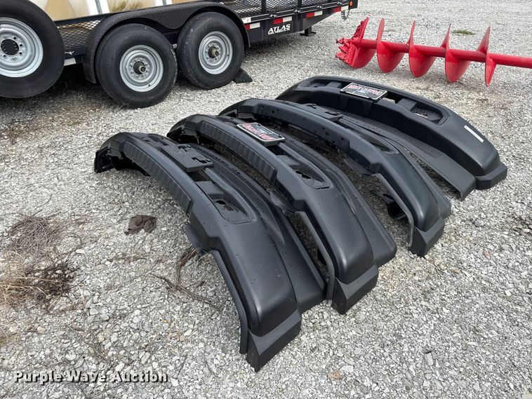 (4) Ford Front Bumpers - photo 3