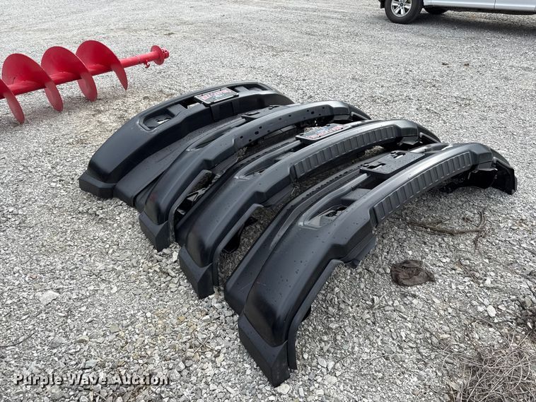 (4) Ford Front Bumpers - photo 5