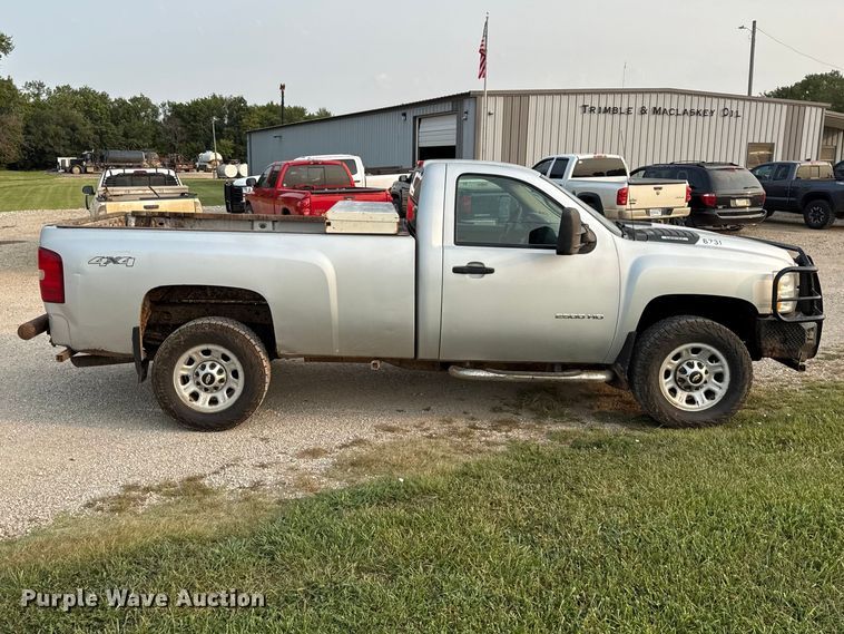 2013 Chevrolet Silverado 2500HD Pickup Truck - photo 4