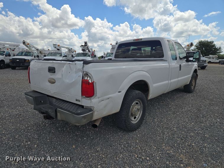 2012 Ford F250 Super Duty Ext. Cab Pickup Truck - photo 5