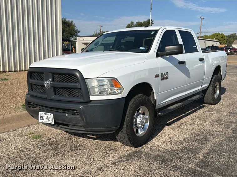 2013 Dodge 2500 Crew Cab Pickup Truck