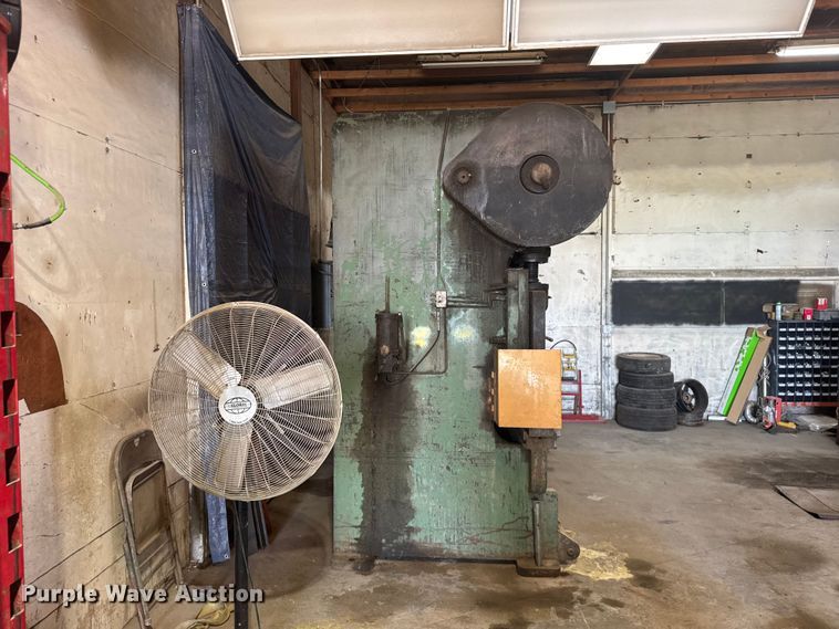 Version TA-78 Press Brake - photo 3