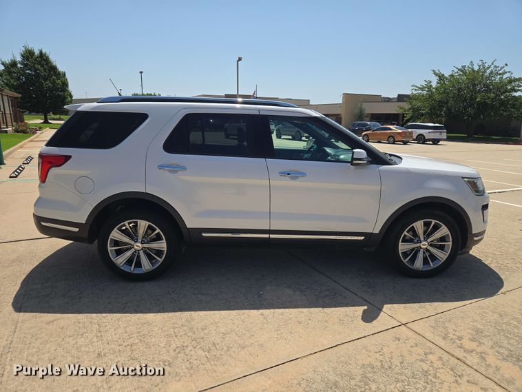 2019 Ford Explorer SUV - photo 4