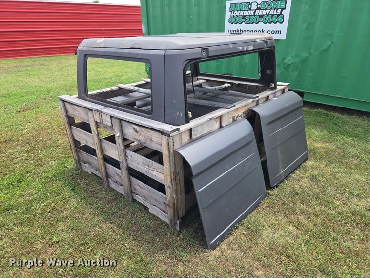 (2) Automotive Hard Tops - photo 4