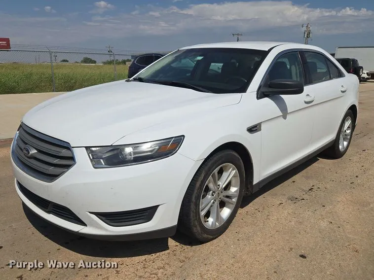 2015 Ford Taurus