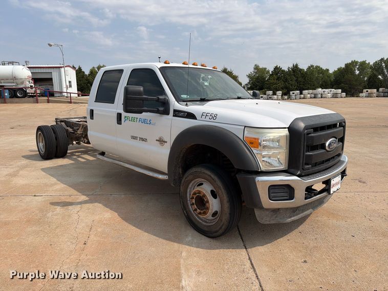 2012 Ford F550 Super Duty Crew Cab Truck Cab And Chassis - photo 3