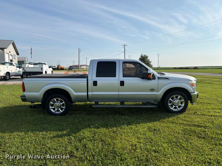 2011 Ford F250 Super Duty Crew Cab Pickup Truck - photo 4