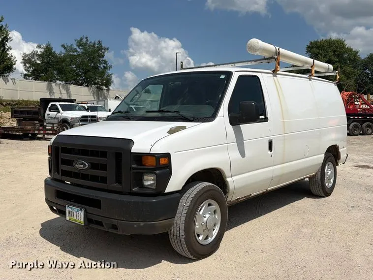 2011 Ford E250 Van