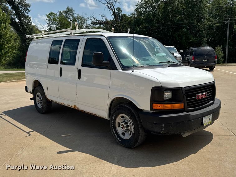 2014 GMC Savana G2500 Van - photo 3