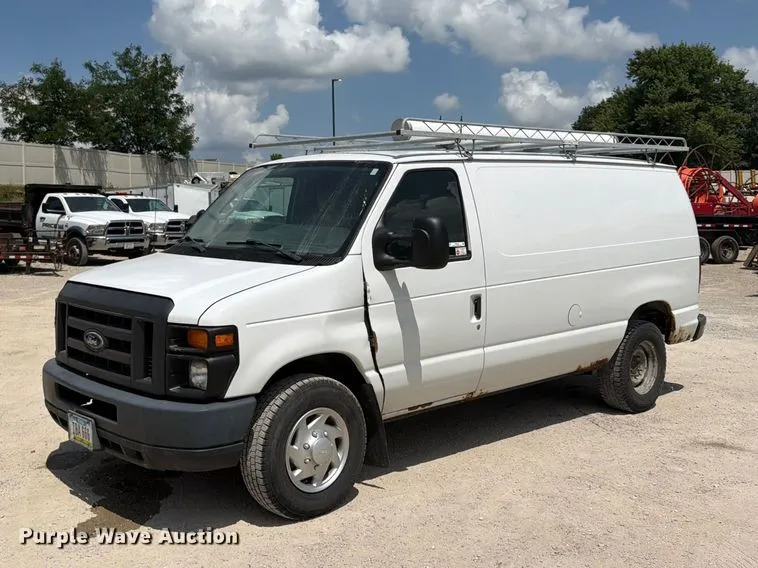 2014 Ford E250 Van