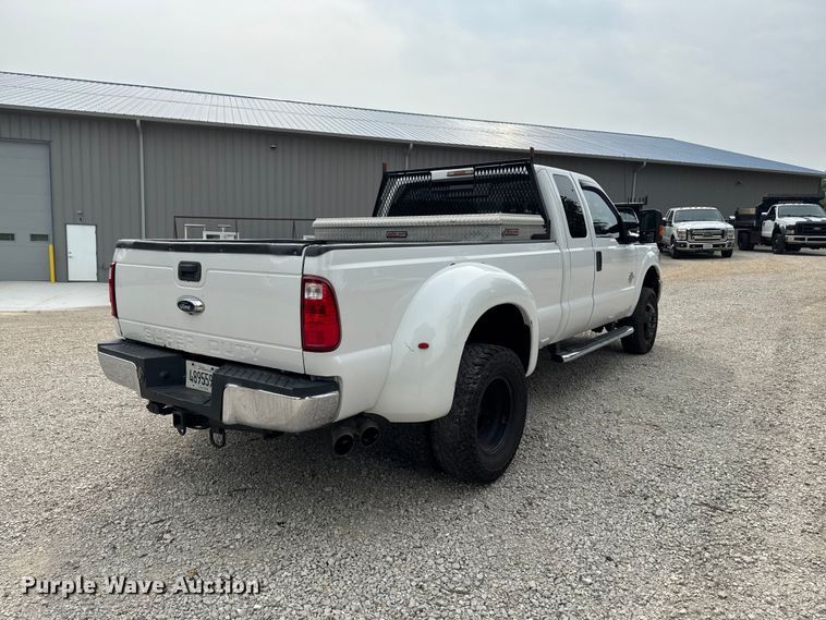 2016 Ford F350 Super Duty Ext. Cab Pickup Truck - photo 5