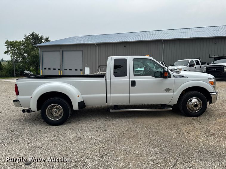 2015 Ford F350 Super Duty - photo 5