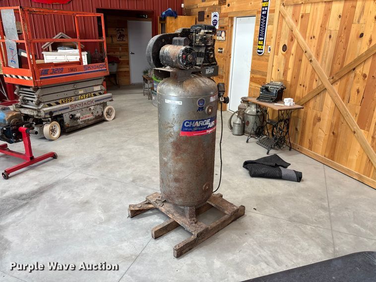 Ingersoll-Rand IR5E6VA Air Compressor - photo 3
