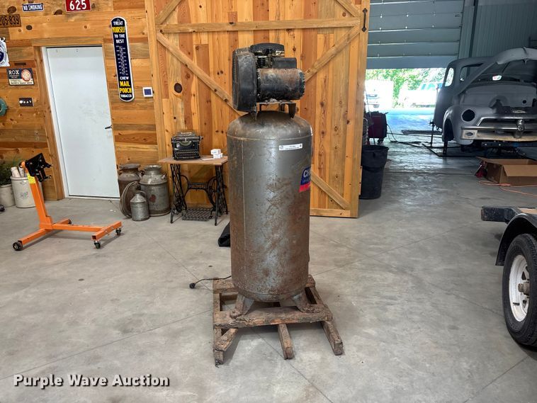 Ingersoll-Rand IR5E6VA Air Compressor - photo 4