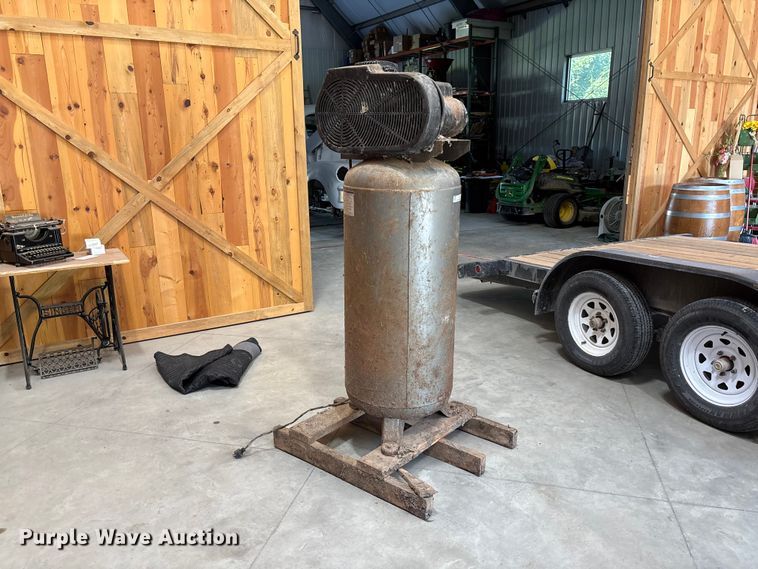 Ingersoll-Rand IR5E6VA Air Compressor - photo 5
