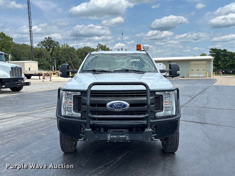 2017 Ford F450 Super Duty XL Ext. Cab Flatbed Truck - photo 2