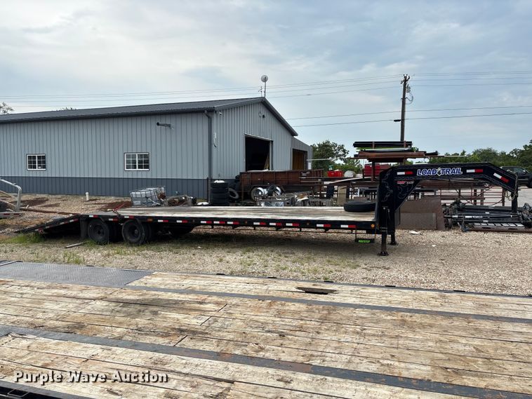 2022 Load Trail Hydraulic Tail Equipment Trailer - photo 4