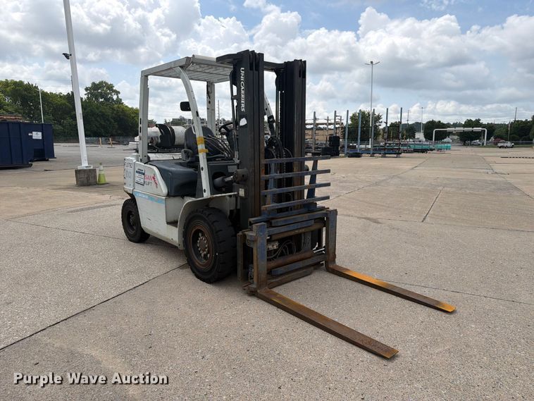 2014 Nissan PF80 Forklift - photo 3