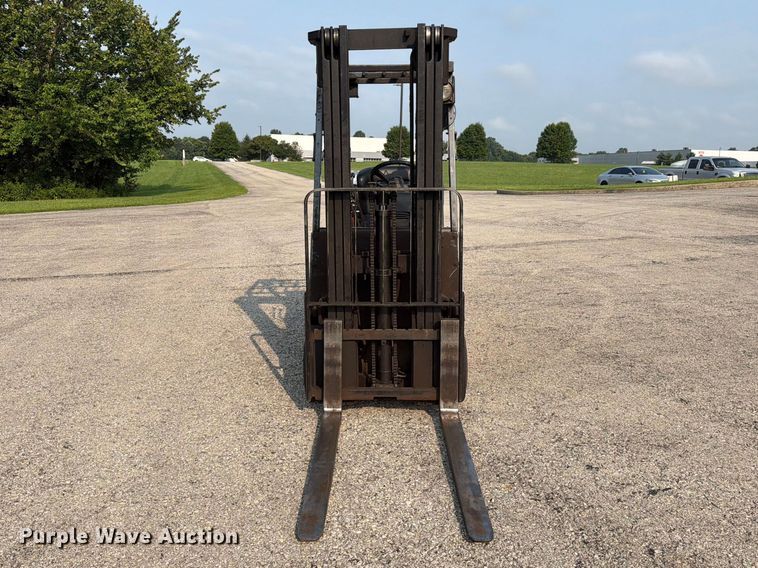 Toyota 42-6FGCU15 Forklift - photo 2