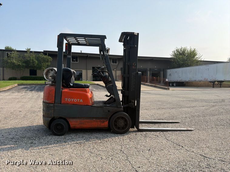 Toyota 42-6FGCU15 Forklift - photo 4