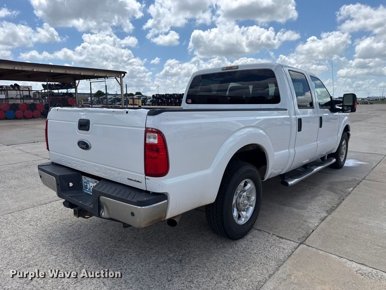 2013 Ford F250 Super Duty Crew Cab Pickup Truck - photo 5