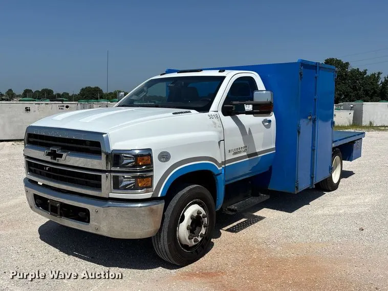 2019 Chevrolet GM515 Flatbed Truck