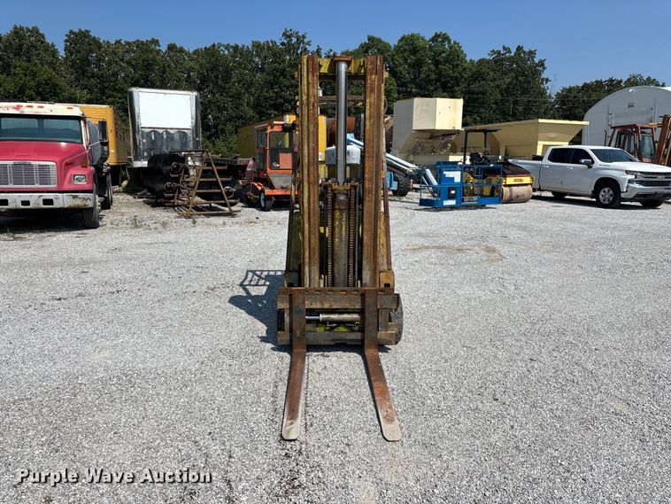 Clark C500-50 Forklift - photo 2
