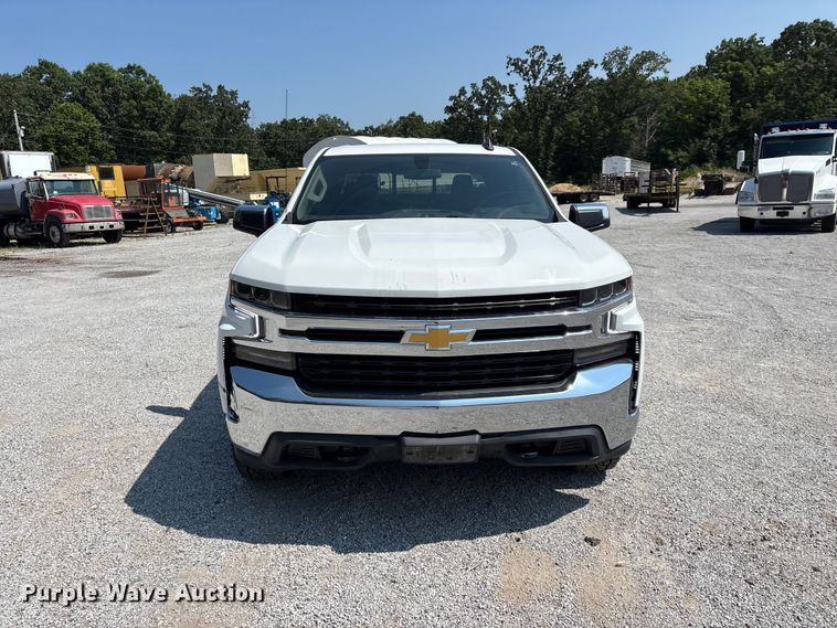 2021 Chevrolet Silverado 1500 Crew Cab Pickup Truck - photo 2