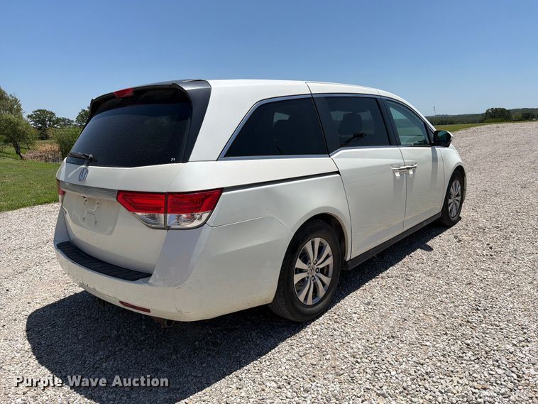 2014 Honda Odyssey Van - photo 5