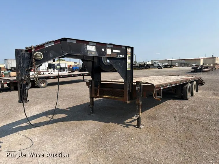 2015 Carry On Trailer Corporation Equipment Trailer
