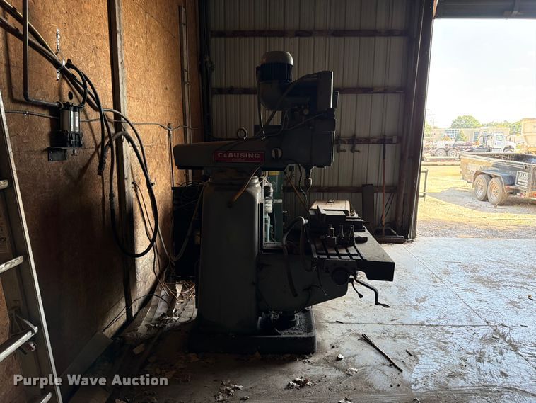 Clausing Kondia CNC Machine - photo 4