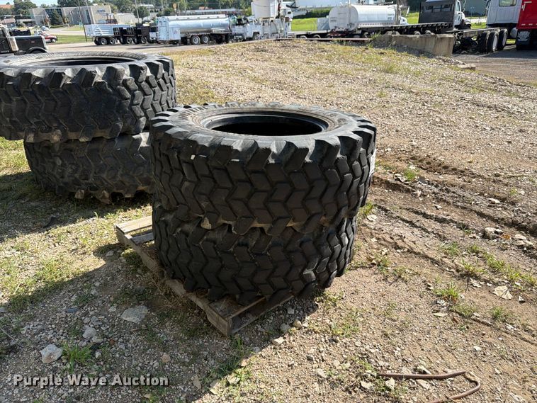 (2) Treileborg 420/70B24 Tires - photo 3