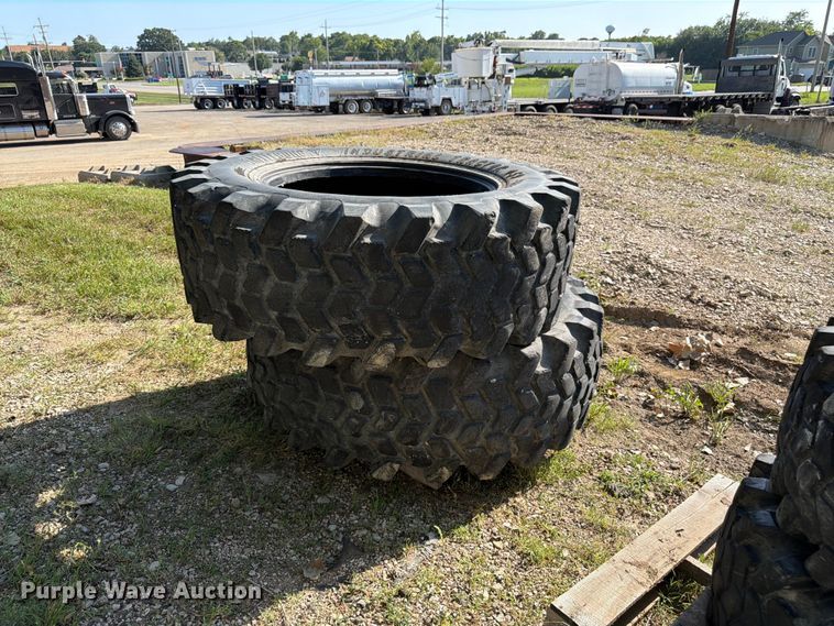 (2) Treileborg 520/70B34 Tires - photo 3