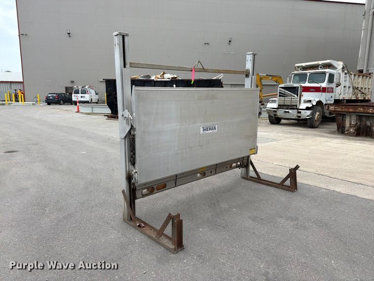 Thieman TVR20 Rail Gate Lift - photo 3