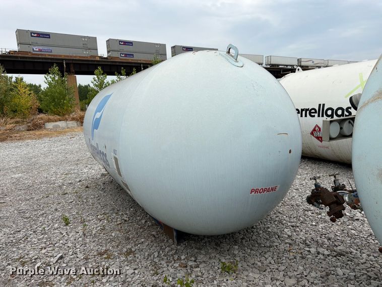 1982 Arrow Propane Tank - photo 3