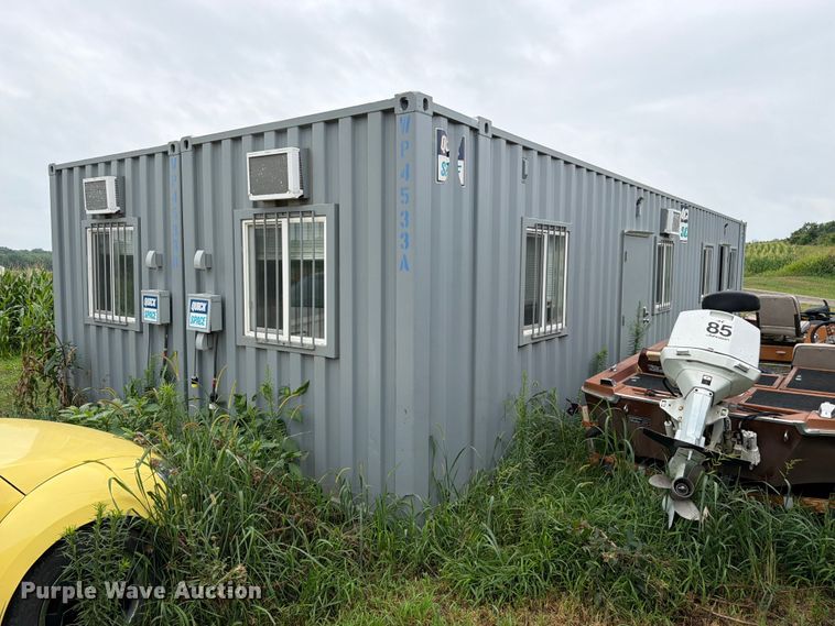 (2) Mobile Offices - photo 5