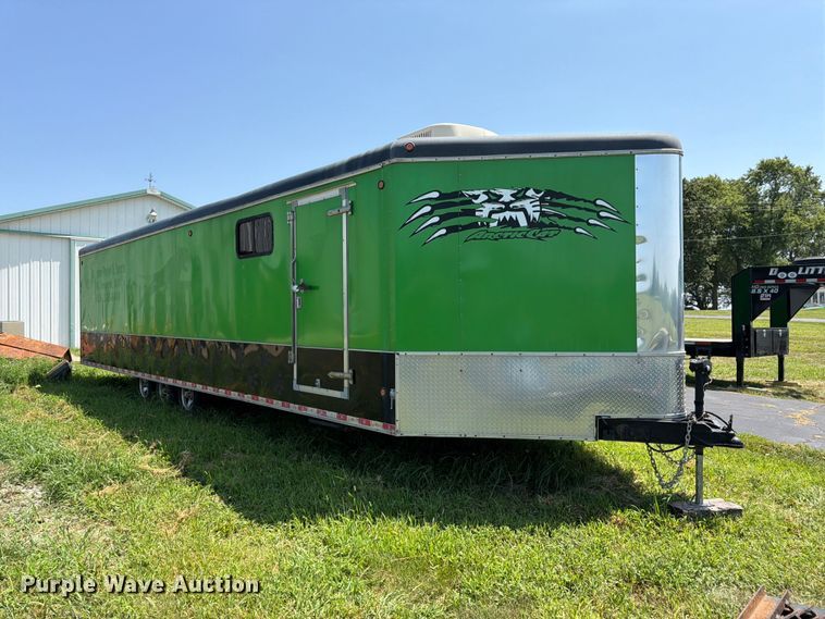 2008 United Enclosed Cargo Trailer - photo 3