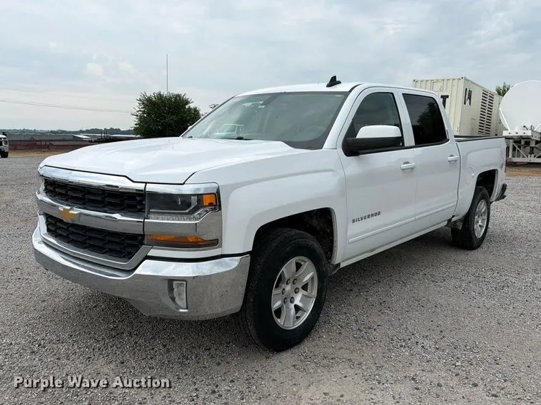 2016 Chevrolet Silverado 1500 Crew Cab Pickup Truck